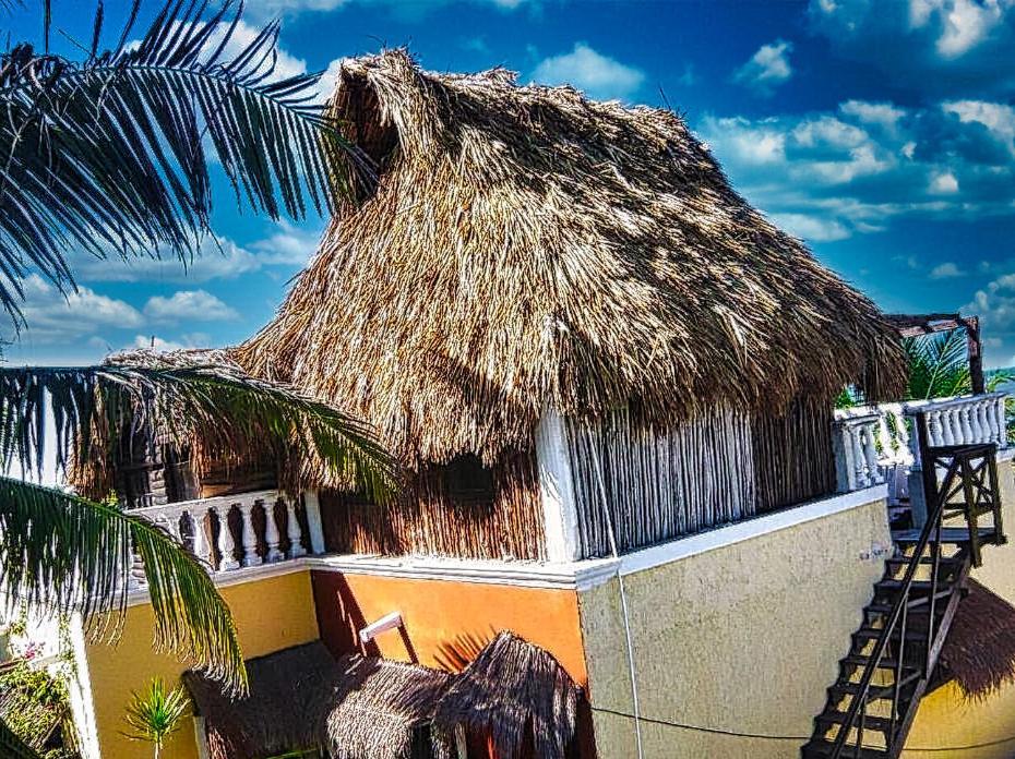 Beachfront Casa Maya Lodge Эль-Куйо Экстерьер фото
